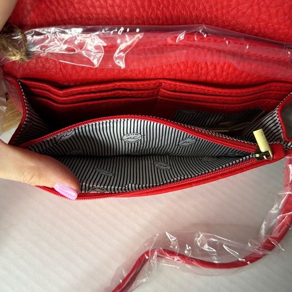 Ampere Creations Vegan Leather Wallet Crossbody - Picture 4 of 5